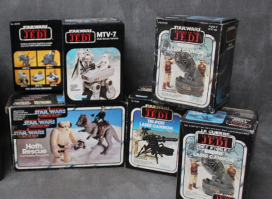 Star Wars Return of the Jedi action figure boxes.